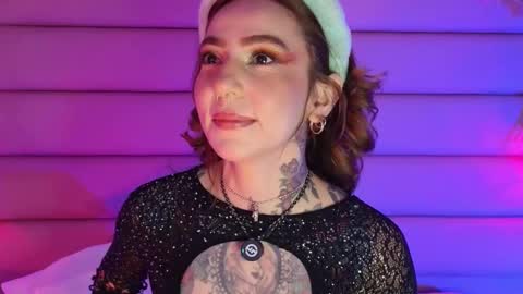 Snapshot of evangelyne1 chatting on February 6, 2026, 3:59 pm Evangelyne online show from February 6, 2026, 3:59 pm