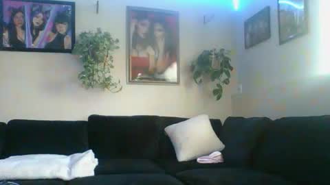 Snapshot of evanschris2048 chatting on November 20, 2025, 8:41 pm evanschris2048 online show from November 20, 2025, 8:41 pm