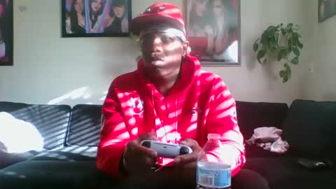 Snapshot of evanschris2048 chatting on November 21, 2025, 9:35 pm evanschris2048 online show from November 21, 2025, 9:35 pm