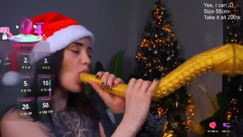 Snapshot of evarabbit chatting on December 22, 2025, 2:30 am Eva online show from December 22, 2025, 2:30 am