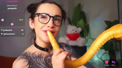 Snapshot of evarabbit chatting on February 1, 2026, 2:21 am Eva online show from February 1, 2026, 2:21 am