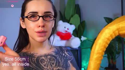 Snapshot of evarabbit chatting on February 4, 2026, 2:17 am Eva online show from February 4, 2026, 2:17 am