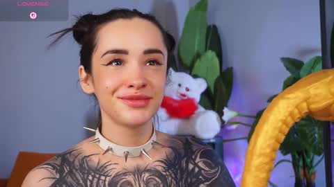 Snapshot of evarabbit chatting on February 5, 2026, 2:16 am Eva online show from February 5, 2026, 2:16 am