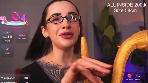 Snapshot of evarabbit chatting on March 6, 2026, 2:19 am Eva online show from March 6, 2026, 2:19 am