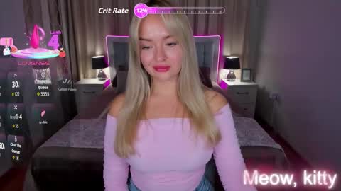 Snapshot of evarider chatting on September 24, 2025, 4:38 am EvaRider online show from September 24, 2025, 4:38 am