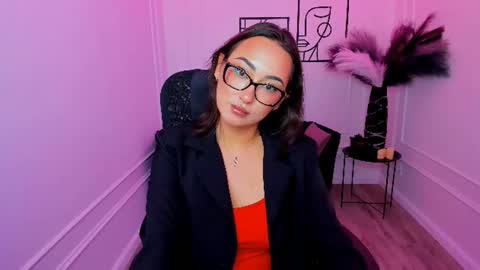 Snapshot of evasarazardje chatting on November 17, 2025, 4:29 am evasarazardje online show from November 17, 2025, 4:29 am