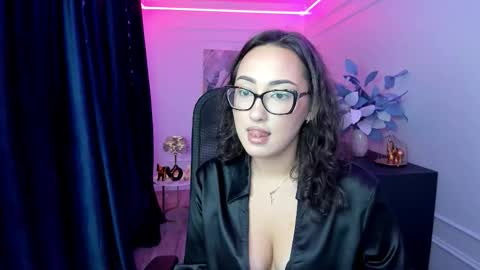 Snapshot of evasarazardje chatting on November 18, 2025, 4:39 am evasarazardje online show from November 18, 2025, 4:39 am