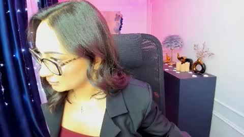 Snapshot of evasarazardje chatting on December 17, 2025, 4:18 am evasarazardje online show from December 17, 2025, 4:18 am