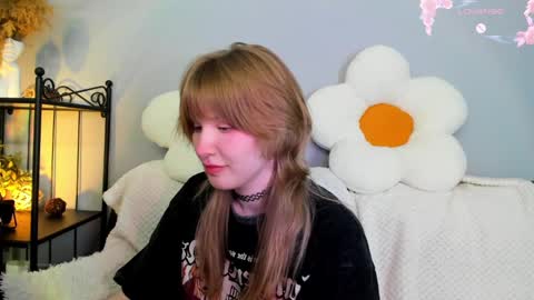 Snapshot of evastevs chatting on February 16, 2025, 11:26 pm Eva online show from February 16, 2025, 11:26 pm