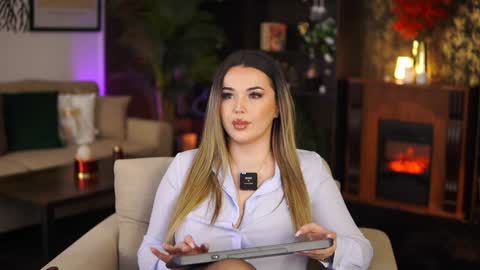 Snapshot of evasunderland chatting on January 13, 2025, 8:15 pm Eva online show from January 13, 2025, 8:15 pm