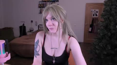 Snapshot of evathority chatting on February 20, 2026, 3:56 pm online show from February 20, 2026, 3:56 pm