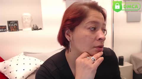 Eva Twiss online show from September 26, 2025, 11:47 am