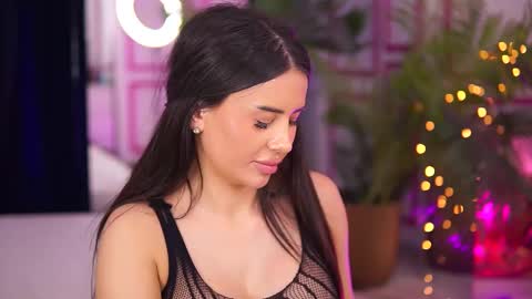 Snapshot of evazane chatting on March 11, 2025, 8:09 pm Eva online show from March 11, 2025, 8:09 pm