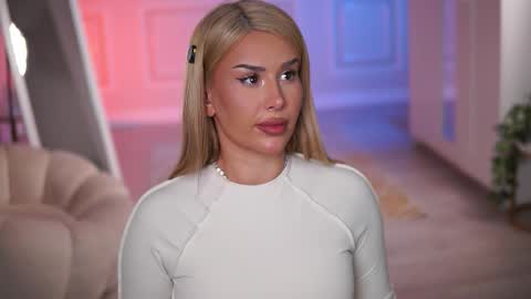 Snapshot of evazane chatting on February 11, 2026, 9:09 pm Eva online show from February 11, 2026, 9:09 pm