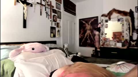 Snapshot of eve003300 chatting on February 17, 2026, 12:29 am Goddess Eve online show from February 17, 2026, 12:29 am