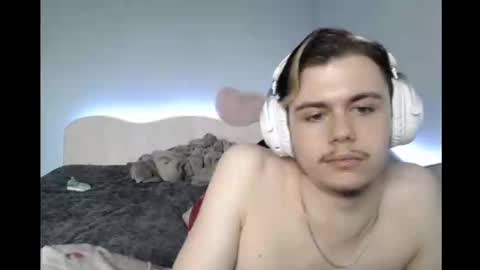 Snapshot of eve_lacroix chatting on January 12, 2025, 9:30 am Alex online show from January 12, 2025, 9:30 am