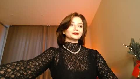 Eve  online show from December 14, 2025, 7:14 am