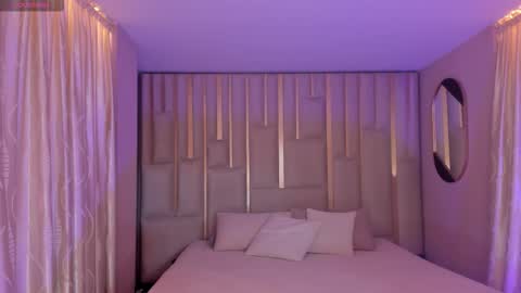 Eve  online show from November 9, 2025, 9:02 pm