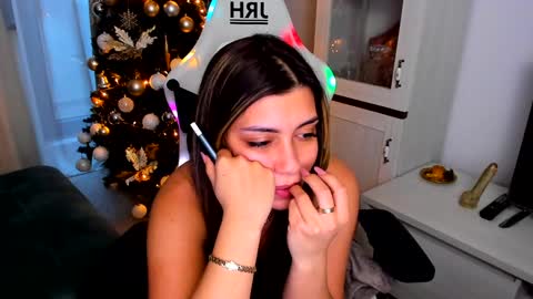 Snapshot of eveeevian chatting on January 4, 2025, 4:43 pm eveeevian online show from January 4, 2025, 4:43 pm