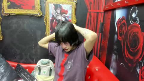 Snapshot of evelin_hellsing chatting on May 19, 2026, 2:18 am Evelin Hellsing online show from May 19, 2026, 2:18 am