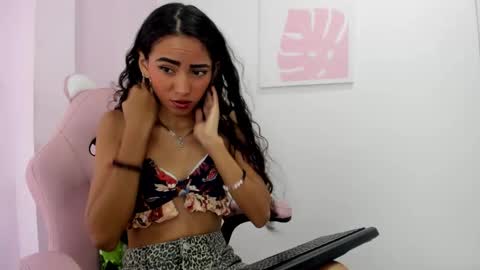 Evelin online show from February 23, 2026, 3:04 am