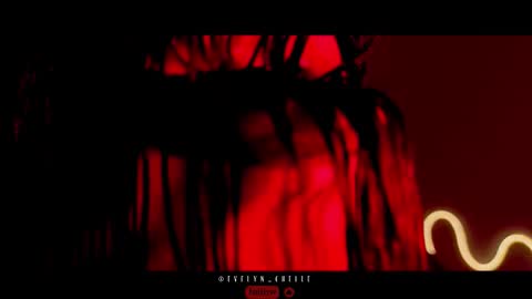 Snapshot of evelyn_chelle chatting on February 14, 2026, 10:28 pm Im Eve or Chelle Next Stream 191224 online show from February 14, 2026, 10:28 pm