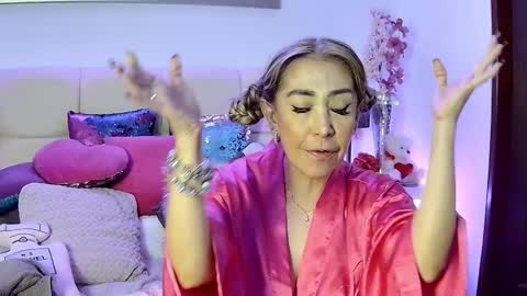 EvelynaGrey online show from November 23, 2025, 10:37 am