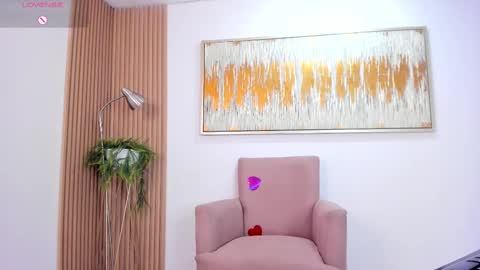 Sophia online show from February 23, 2025, 5:39 pm