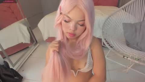 Sophia online show from September 12, 2025, 8:31 pm