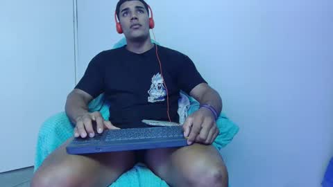 Snapshot of evessinn chatting on February 16, 2025, 8:55 pm luis online show from February 16, 2025, 8:55 pm