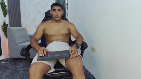 Snapshot of evessinn chatting on September 27, 2025, 7:19 pm luis online show from September 27, 2025, 7:19 pm