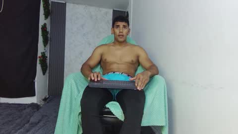 Snapshot of evessinn chatting on December 20, 2025, 2:29 am luis online show from December 20, 2025, 2:29 am