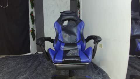 Snapshot of evessinn chatting on January 10, 2026, 11:20 pm luis online show from January 10, 2026, 11:20 pm