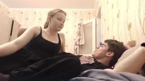 Snapshot of evgeniy_anna chatting on February 6, 2026, 9:40 pm Evgeniy and Anna online show from February 6, 2026, 9:40 pm