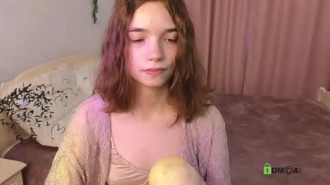 Snapshot of evi_brook chatting on October 15, 2025, 1:55 pm evi_brook online show from October 15, 2025, 1:55 pm