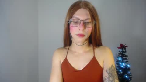 Snapshot of evi_kitty chatting on January 4, 2025, 4:44 am Evi online show from January 4, 2025, 4:44 am
