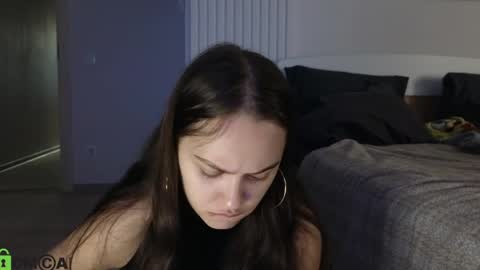 evi_woow online show from March 31, 2026, 9:26 pm