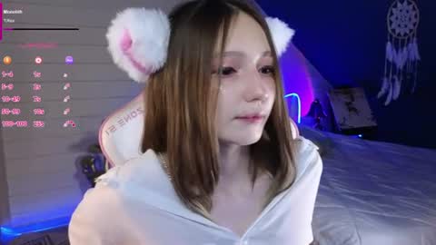 Snapshot of evie_rosen chatting on June 16, 2026, 10:23 pm Evie online show from June 16, 2026, 10:23 pm