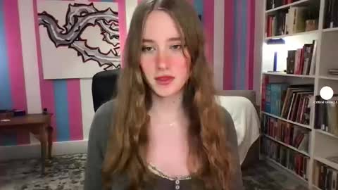 Evie3 online show from March 17, 2026, 10:46 pm
