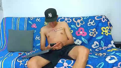 evil_boss1 online show from April 16, 2026, 6:14 am