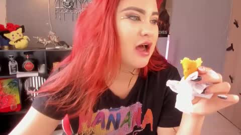 Snapshot of evva_foxxy chatting on March 8, 2025, 4:28 pm evva_foxxy online show from March 8, 2025, 4:28 pm