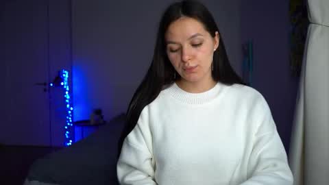 ewelynscott online show from December 5, 2025, 2:09 am