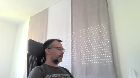exhibit77 online show from July 12, 2026, 7:43 am