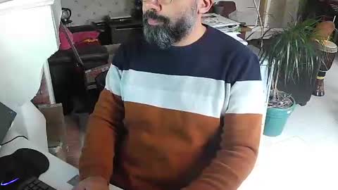 Gio online show from January 31, 2025, 4:38 pm