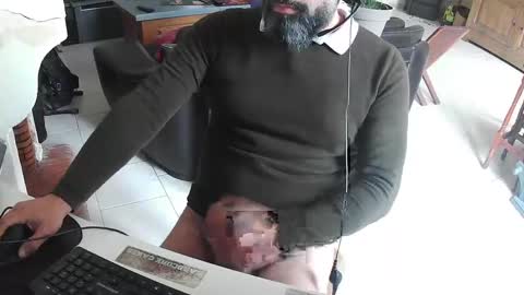 Gio online show from March 12, 2025, 4:46 pm