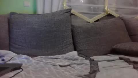 mi insta maddin 5011 online show from February 7, 2026, 10:13 pm