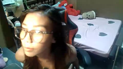 Snapshot of exotic_abby69 chatting on April 1, 2026, 2:25 pm exotic_abby69 online show from April 1, 2026, 2:25 pm