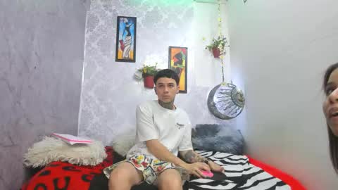 Snapshot of exotichot_couple chatting on November 14, 2025, 11:57 pm exotichot_couple online show from November 14, 2025, 11:57 pm