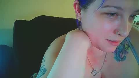 Exoticlexxii online show from April 15, 2026, 7:48 am