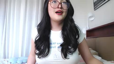 Snapshot of expensive_candyx chatting on February 24, 2026, 7:28 am Candy online show from February 24, 2026, 7:28 am